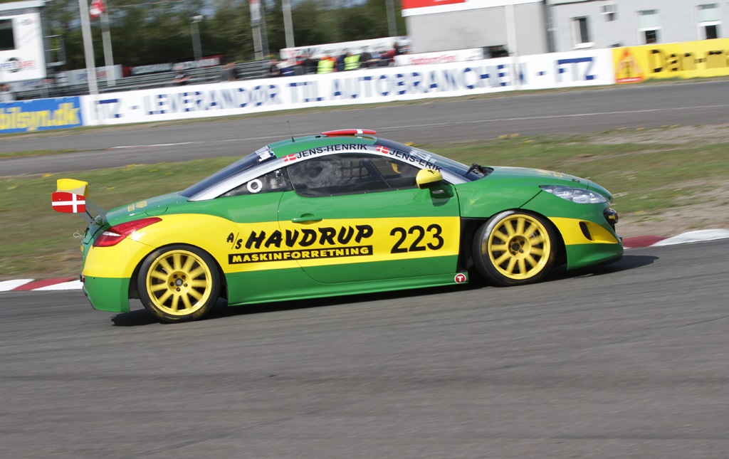 HM Motorsport i deres Peugeot RCZ.
(Foto: Motorsporten.dk)